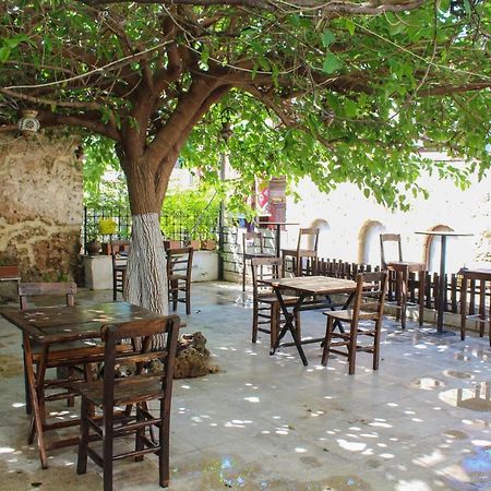 White City Pension Анталья Экстерьер фото