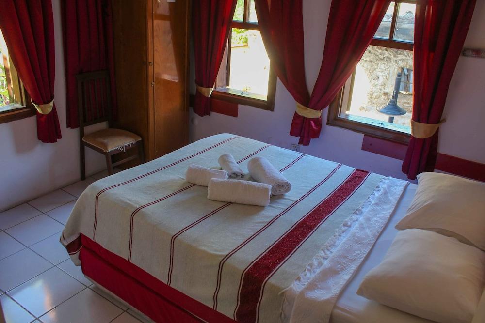 White City Pension Анталья Экстерьер фото
